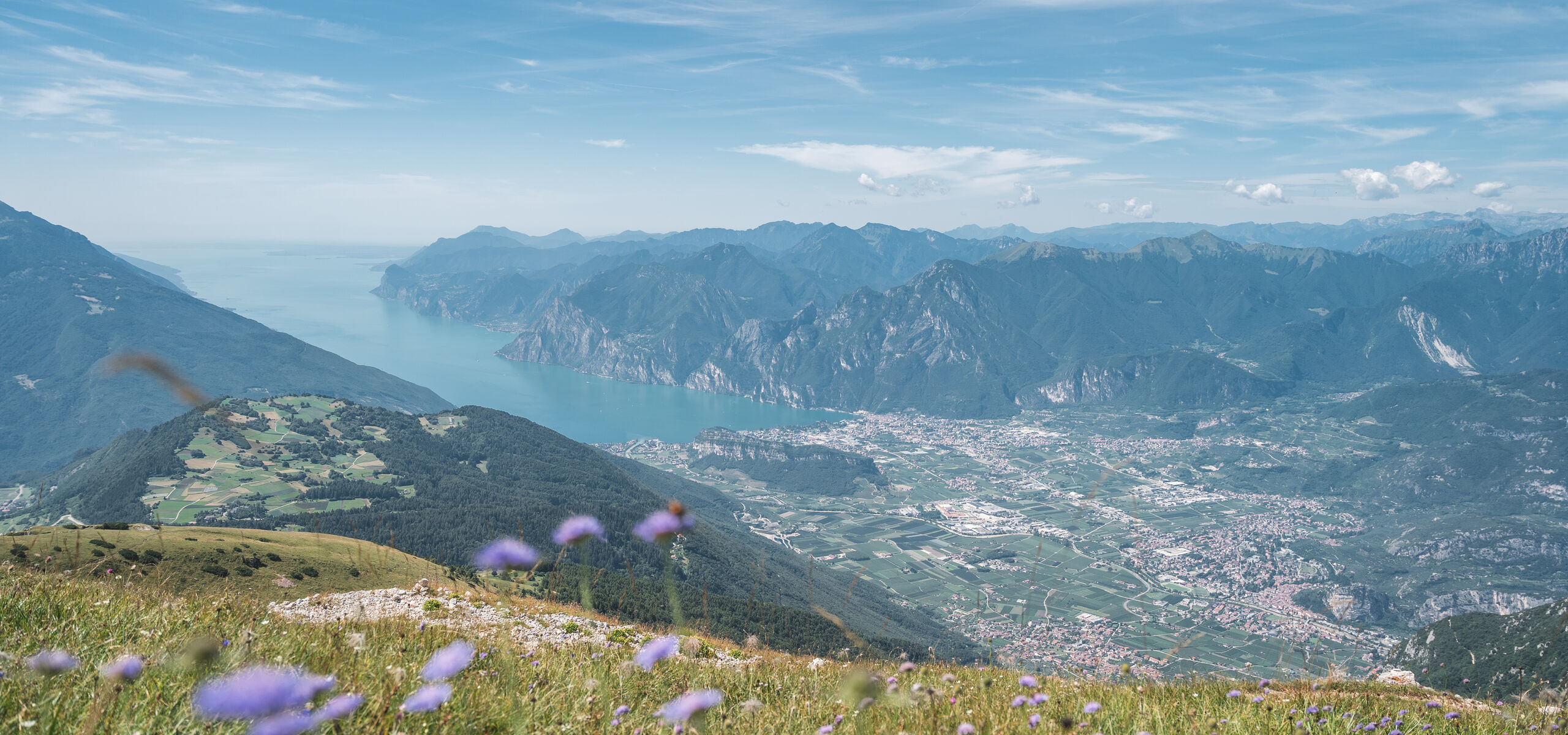Vacanze di Pasqua in Trentino: appartamenti tra Valle dei Laghi e Lago di Garda